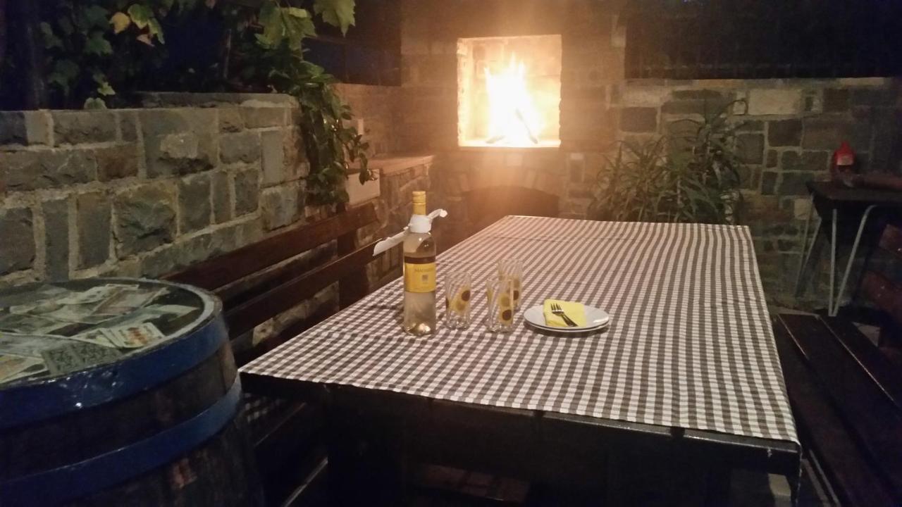 Apartma Brnistra Ginestra كوبر المظهر الخارجي الصورة